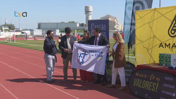 Município da Amadora Recebe Bandeira da Ética pelo IPDJ