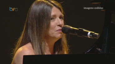 Maria Ana Bobone Traz Fado ao Piano à Amadora